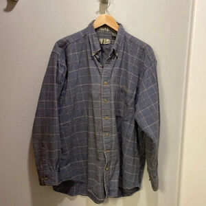 Bill Blass Mens button down stripped shirt